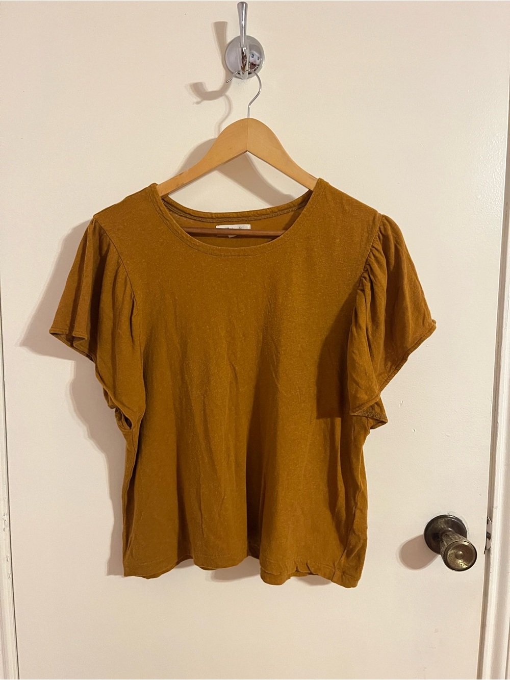 Madewell Ruffle Sleeve Tee in Mustard